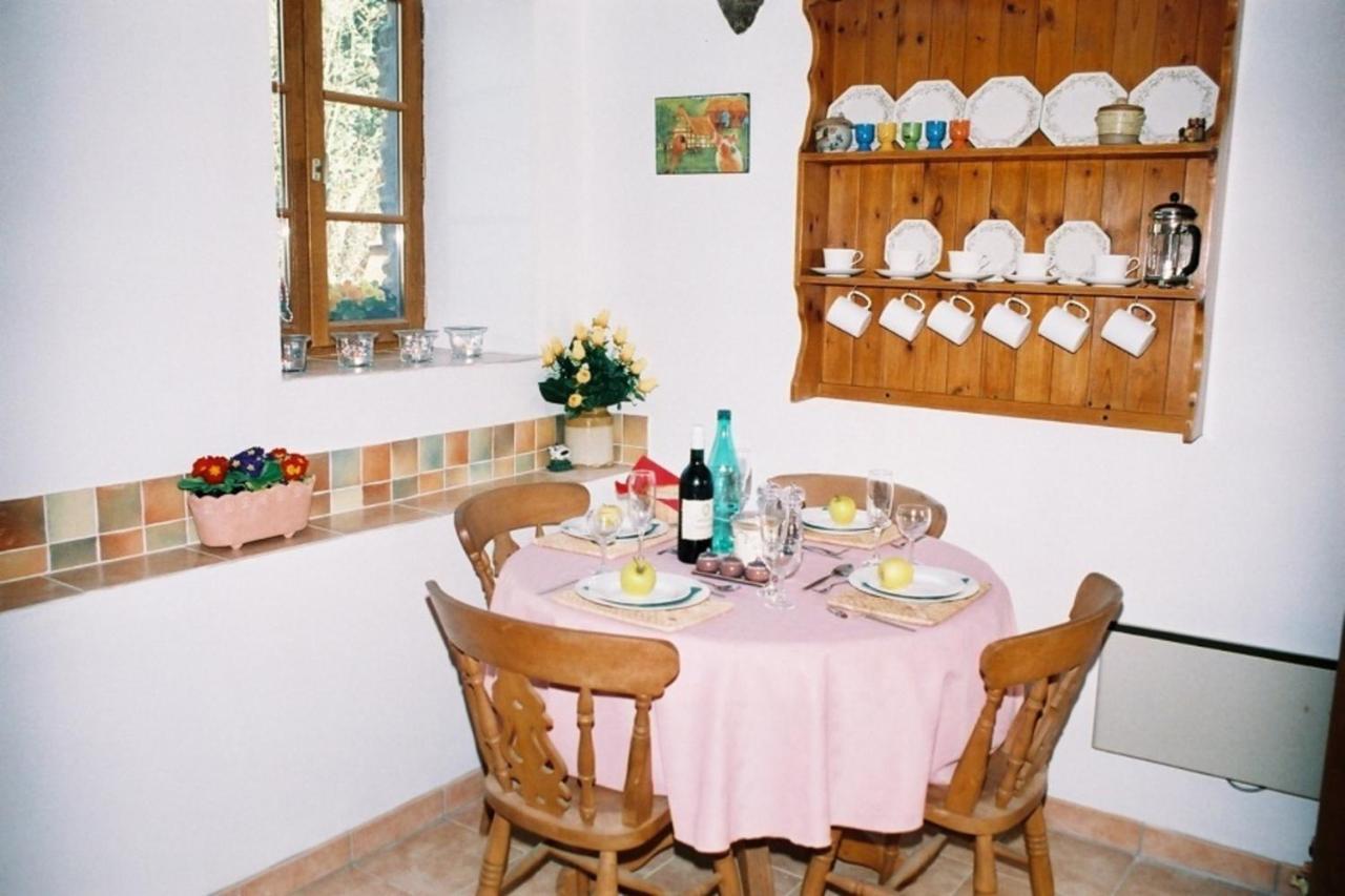 Beautiful 3-Bed Cottage In Passais-Villages Saint-Siméon Zewnętrze zdjęcie